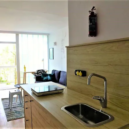 Loffice Balaton بيت ضيافة *